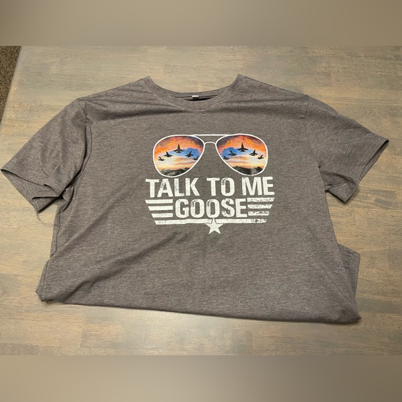 😎 Top Gun “Talk to me goose” • Gray T-Shirt - Picture 3 of 5